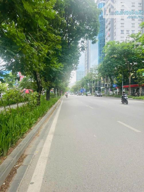 Bán gấp Nhà Phố Thái Hà Đống Đa 60m2 3 tầng mt 3.3m