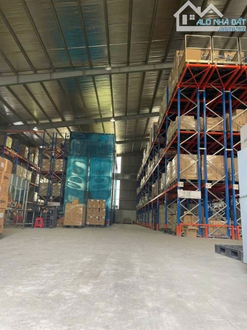 Cho thuê xưởng Dĩ An 2000m/110tr PCCC Vách tường đường cont sx làm kho