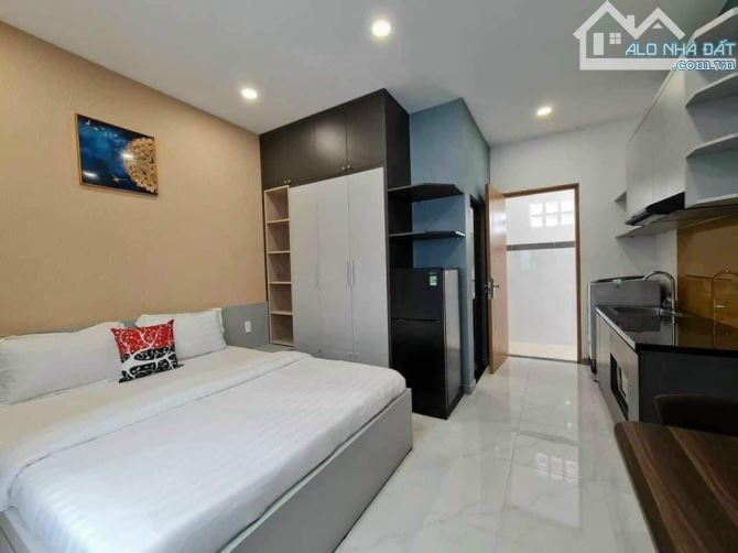 CHDV CÂY TRÂM -P9 , 6m x 26m , 4 LẦU , ĐCT 65TR/ THÁNG , GIÁ CHỈ : 17.9TY TL