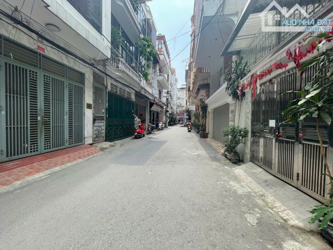 BÁN NHANH PHÂN LÔ VƯƠNG THỪA VŨ 50M2 6 TẦNG THANG MÁY-KINH DOANH Ô TÔ-CHỈ 16.7 TỶ