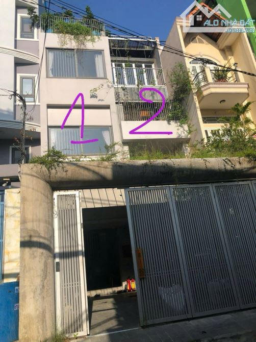 Căn Hộ DV Nguyễn Cửu Vân gần Quận 1, DT: 6x28m, 3 Tầng ST, Thu nhập: 100 Triệu, 31 Tỷ