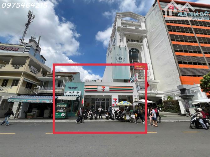 Bán nhà mặt tiền lớn  Nguyễn Khắc Nhu, Phường Cô Giang, Quận 1 – Diện tích khủng 290m²,