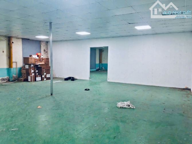 Cho thuê gấp kho tại Dương Nội-Hà Đông; 550m2