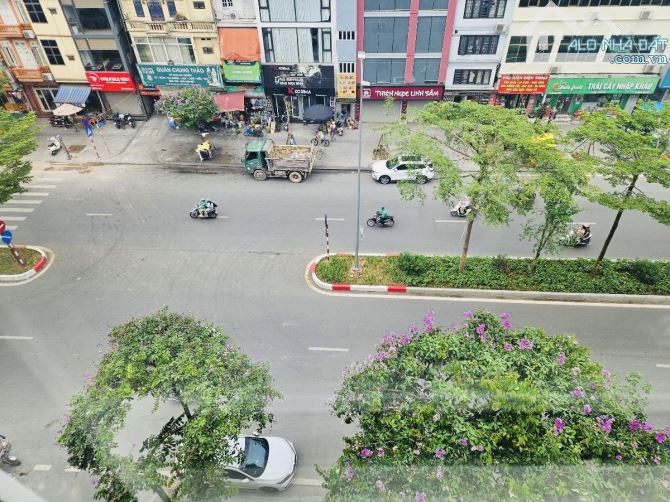 MẶT PHỐ ĐÀO TẤN 7T THANG MÁY 43m2 - VỊ TRÍ KD ĐẮC ĐỊA - 2 thoáng - Vỉa hè rộng