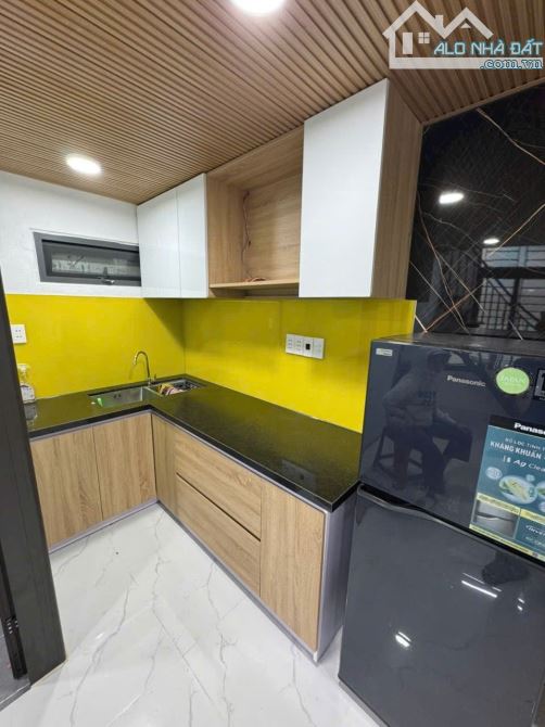 NHÀ C4 MỚI ĐẸP. KIỆT ÔNG ÍCH KHIÊM,MỚI ĐẸP ,GIÁ 2 TỶ X
