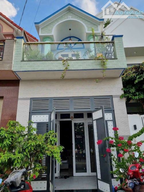 Nhà1 trệt 1 lầu Phường Đông Hòa TP Dĩ an Bình Dương 4 tỷ 250 triệu