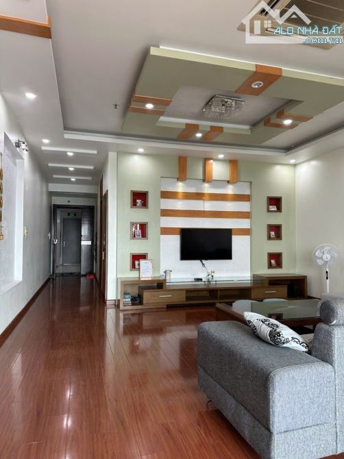 Bán căn hộ Lạc Hồng Plaza 3 ngủ full nội thất xịn sò