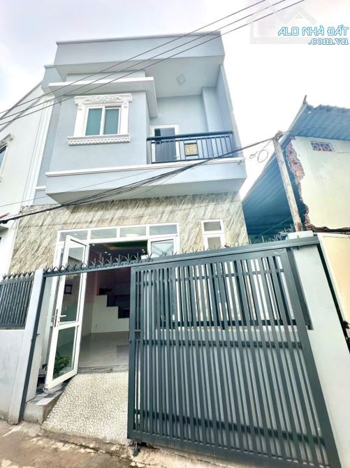 Chỉ 2,35 tỷ sở hữu nhà 1T1L 65m2 gần CA-P.Tân Vạn, SHR thổ cư, đường ô tô vào tận nhà
