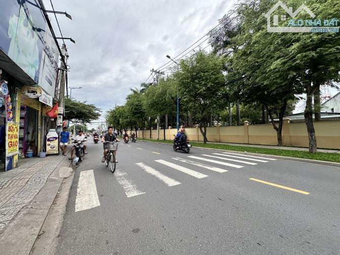 Đất đẹp 845m2 Mặt Tiền Trương Thị Hoa. Ngay Công An Quận 12