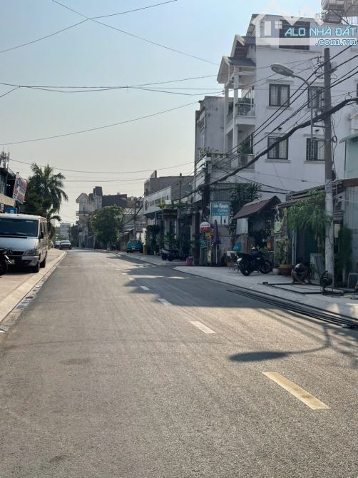 Lô đất mặt tiền đường TA15, 8x30m, giá 15 tỷ TL