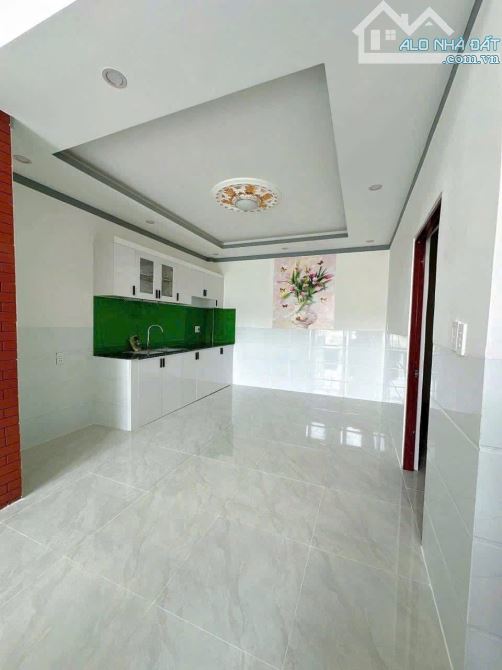 NP673 Bán nhà 1 trệt 2 lầu gần Văn Miếu Trấn Biên , Bửu Long, Biên Hòa: