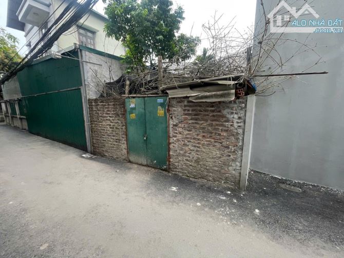 Đất Đông Mỹ oto đỗ ngõ thông 62m