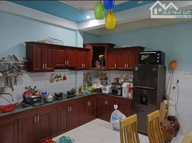1 CĂN DUY NHẤT NGAY LŨY BÁN BÍCH, HXH THÔNG, CÓ DÒNG TIỀN 4TẦNG BTCT, 63M² MÀ CHỈ VỚI 8 TỶ