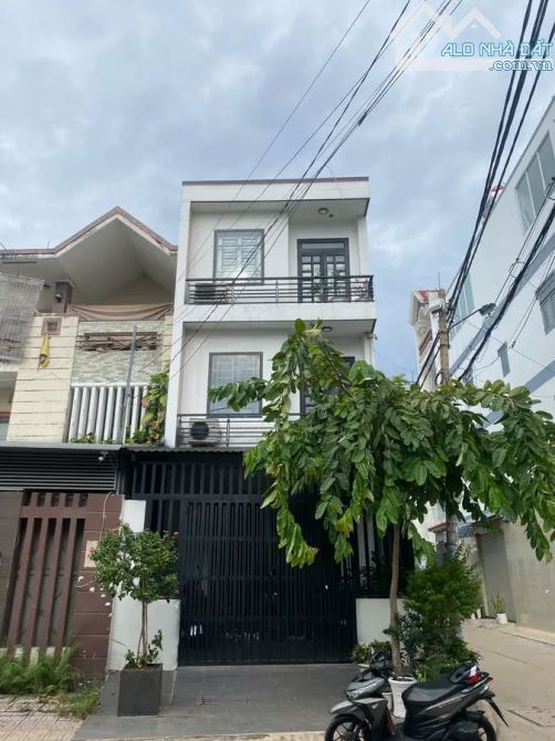 BÁN NHÀ MẶT TIỀN ĐƯỜNG SỐ 16 – KP2, BÌNH HƯNG HÒA, BÌNH TÂN-132m² (4.88 x 27m)