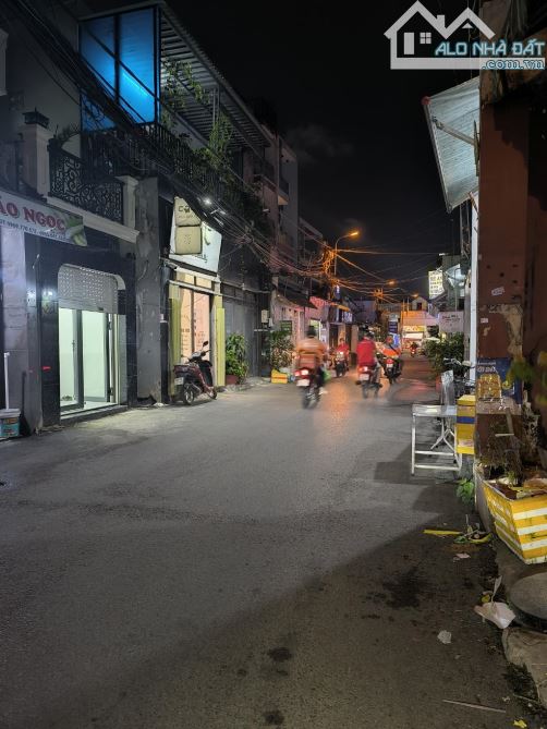 Bán nhà đường Trần bá Giao phường 5 quận gò vấp