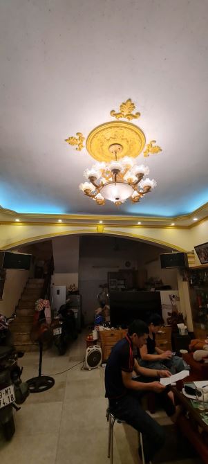 Bán nhà PL Xóm Lẻ Triều Khúc, 50m2, MT 5m, 5T, ô tô vào nhà, view khu vui chơi,12.85 tỉ