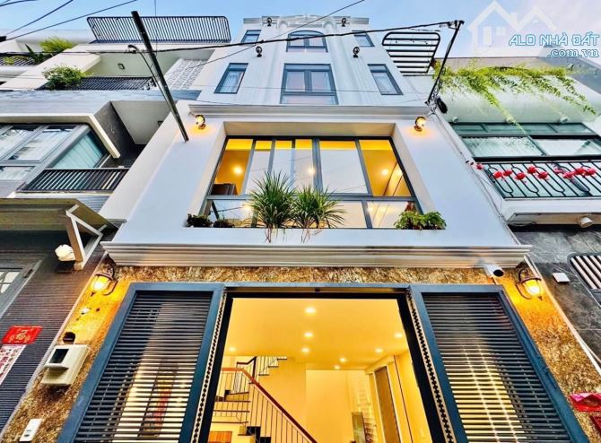 Đi định cư bán nhanh căn nhà đường Diệp Minh Châu,Tân Sơn Nhì,Tân Phú-Giá:4tỷ920/78,2m2