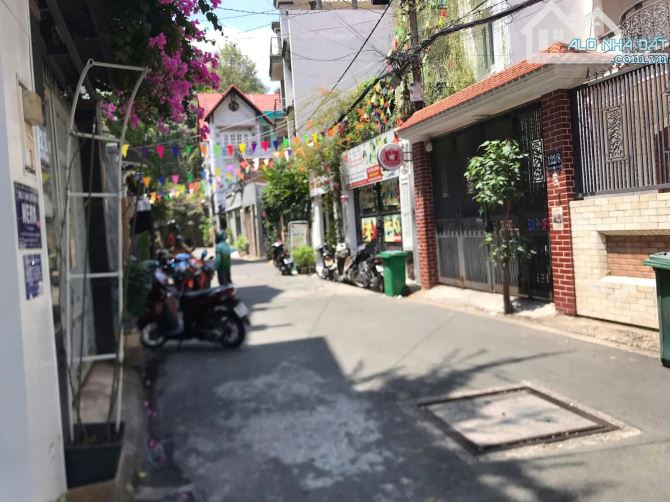 Bán nhà đường nội bộ Phổ Quang, P9, Phú Nhuận. DT: 4x19m, cho thuê 26 triệu