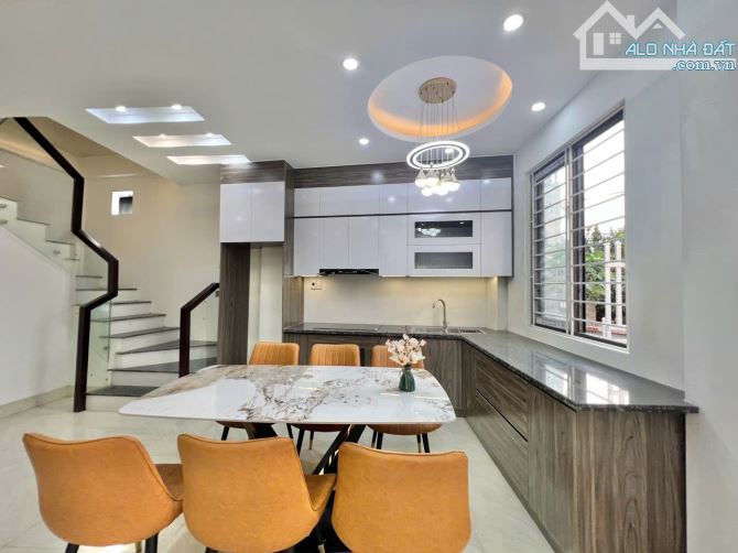 Bán nhà riêng Cao Viên ô tô đến cửa ngay gần dự án Vin 2,85 tỷ VND, 37m2, 3 PN, 3 PT