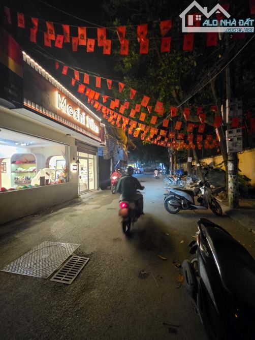 BÁN NHÀ KHUẤT DUY TIẾN - 3 Ô TÔ TRÁNH - VỈA HÈ KINH DOANH - XÂY BUILDING - ĐỂ Ở - DT95m2