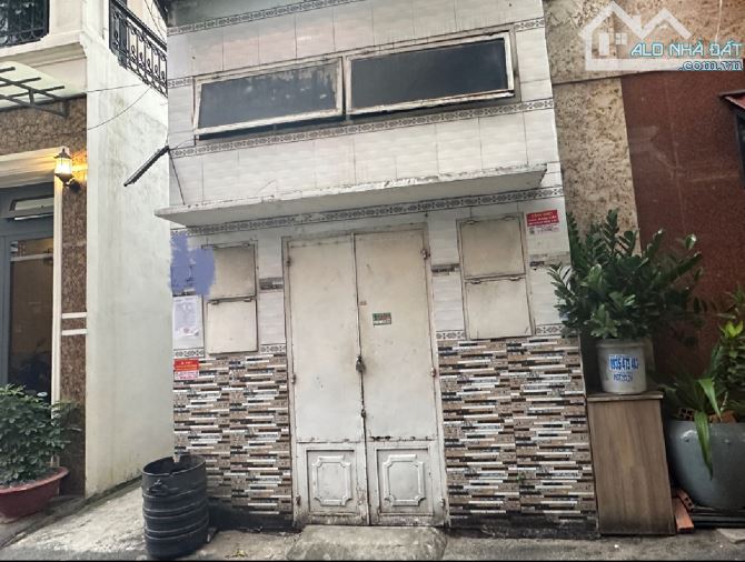 DÃY TRỌ 85M2, SÁT MẶT TIỀN NGUYỄN ẢNH THỦ -XE HƠI 7 CHỖ QUAY ĐẦU