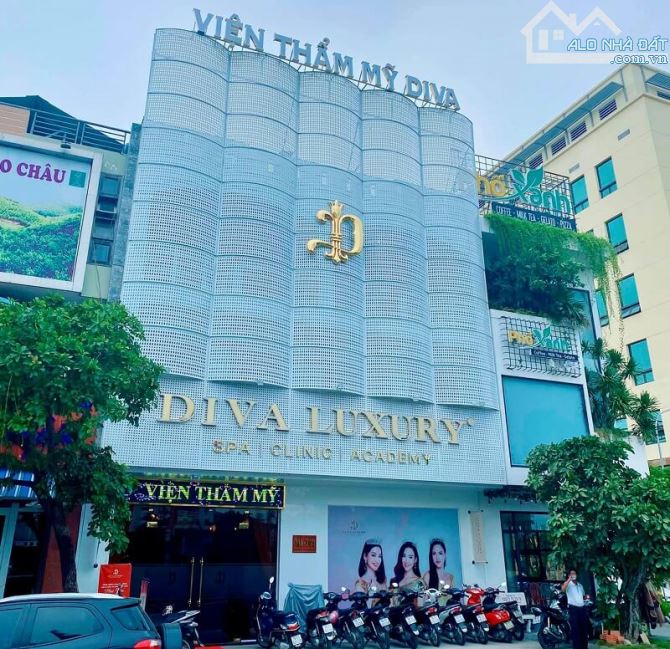 Bán nhà mặt tiền Trần Quang Khải, Quận 1. (6x20m) - 5 tầng - HĐT 150tr/th - Giá 37 tỷ