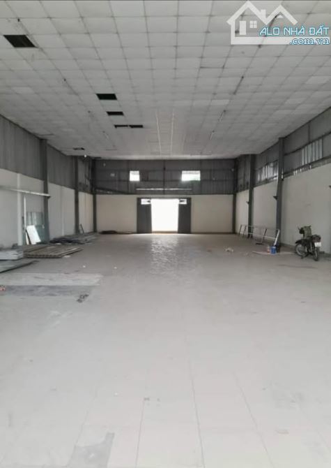 Kho 300m2 Lê Trọng Tấn, Tân Phú_Hẻm Xe Tải