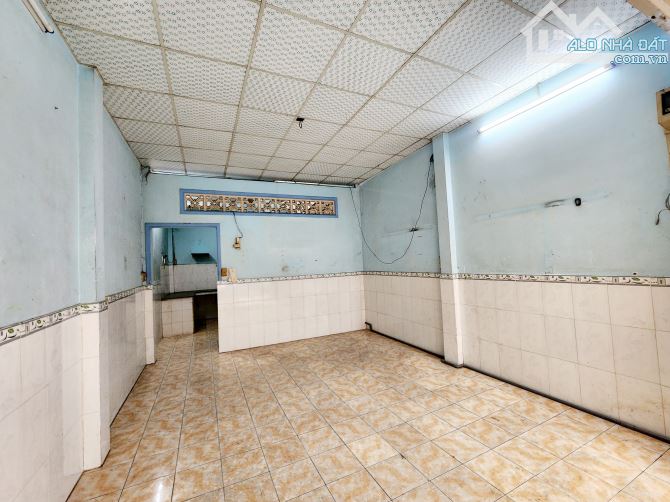 🏡 GIÁP TÂN PHÚ - GẦN AEON MALL 2 TẦNG 2PN BAN CÔNG - 4.1m x 10m 🚘 SÁT MT - CHỈ 3 🪙 HƠN