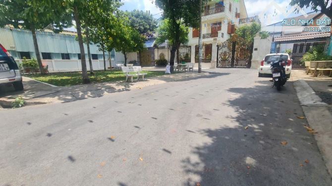 Bán nhà đường số 14 dương Quảng hàm phường 5 quận gò vấp