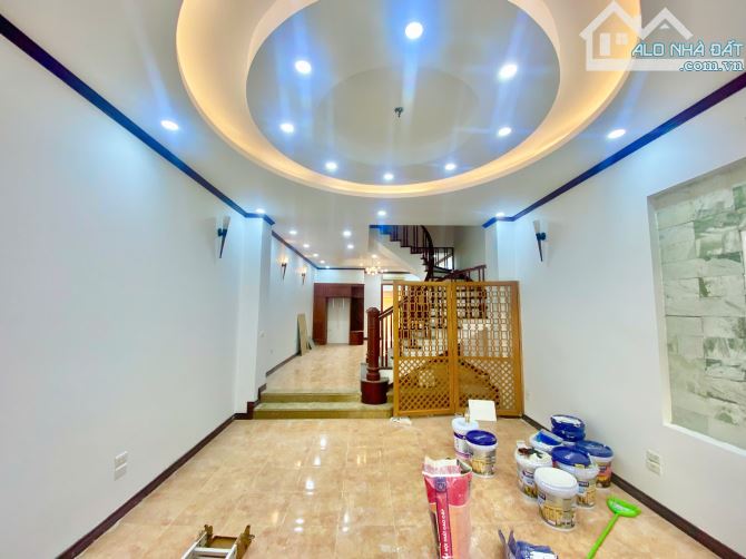 ❤️CHO THUÊ Nhà Nguyễn Khánh Toàn, DT 75m, 4 tầng, MT 5m, NHÀ ĐẸP, Ô TÔ, 38tr/tháng