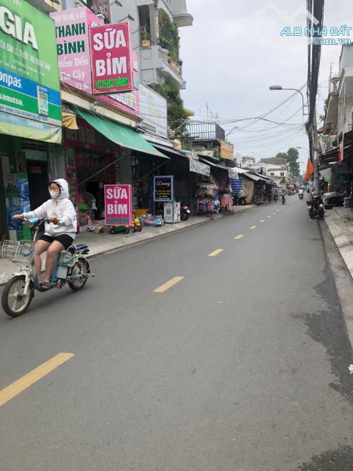 THỦ ĐỨC NHÀ CẤP 4 MẶT TIỀN KINH DOANH CHỢ KHIẾT TÂM DT 92 M2 GIÁ 6,8 TỶ TL
