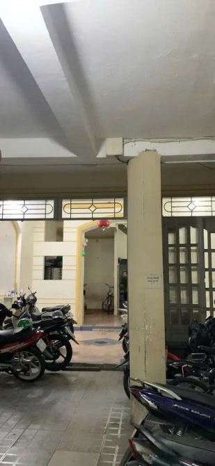 Nhà bán: đường Giải Phóng. Gần sân bay Tân Sơn nhất. DTSD 145m2. 4 tầng. Giá 35,8 tỷ - 10