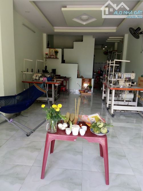 Bán gấp nhà 64m2. 4 tầng. Đường số 4. BHHB. Bình Tân. 6.5T - 10
