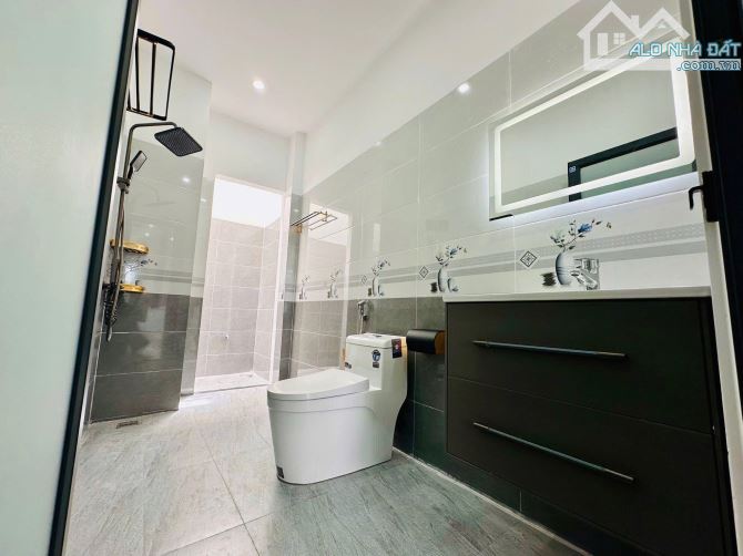 NHÀ 1 MÊ MẶT TIỀN HẺM 451 YMOAL CHỈ 2,89 Tỷ BAO NỘI THẤT - Loctran - 10