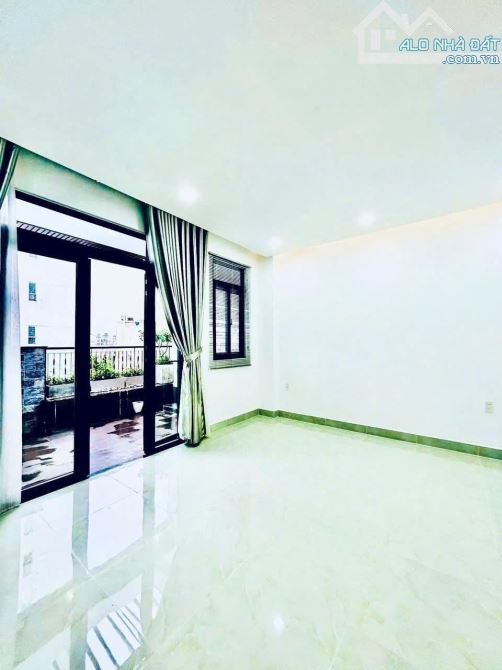 Bán căn nhà nằm trong khu biệt thự liền kề 357A Nguyễn Trọng Tuyển P,1 Tân Bình 5x18.9m - 11