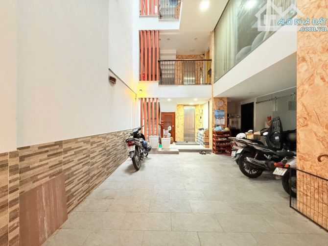 💥CHÍNH CHỦ BÁN GẤP NHÀ NƠ TRANG LONG HẺM Ô TÔ 5M - 102M .6 TẦNG - THANG MÁY - 11
