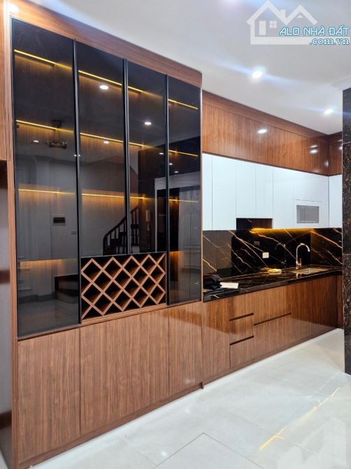 Bán Nhà! Đồng Cổ-Tây Hồ-Nhà Mới-Thang Máy-10m Ra Oto Tránh -42m 6 Tầng Mt 6,2m Giá 10.9 Tỷ - 1