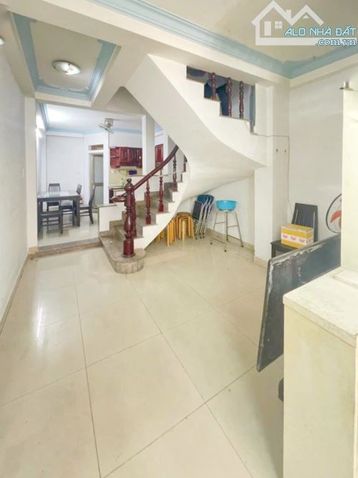 7.5 TỶ, Nhà 5 tầng, hẻm đẹp 8m - Trịnh Đình Trọng, Tân Phú – 45m2, sổ hồng riêng - 1