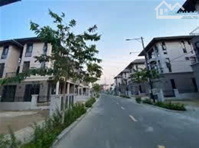 Nhà mới 4 tầng 125m2 ngang 5.2m khu làng đại học ABC Lê Văn Lương Phước Kiển chỉ 12 tỷ - 1
