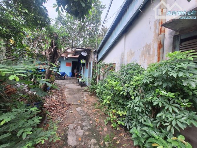 Gấp bán nhà Mặt tiền, gần Lê Văn Chí, Thủ Đức, ngang 7m, giá 18 tỷ. - 1