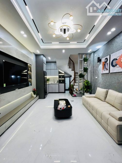 🔥 CỰC HIẾM! NHÀ ĐẸP 4 TẦNG DƯƠNG VĂN BÉ – NGÕ RỘNG  – CÁCH Ô TÔ 20M –FUNLL NT- 6.55 TỶ - 1