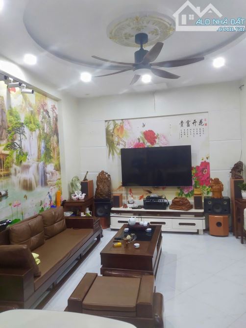 BÁN NHÀ ĐẸP HỮU LÊ - HỮU HÒA,  32m*5 TẦNG – GẦN Ô TÔ TRÁNH – SÁT CẦU HỮU HÒA – CHỈ 5.15 Ỷ - 1
