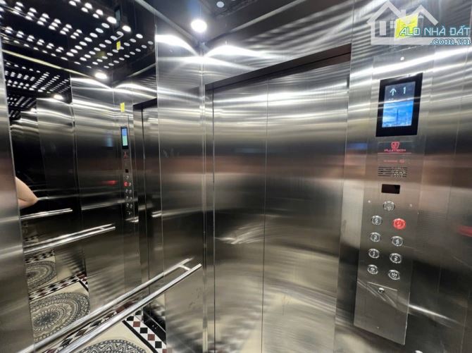 Bán Nhà Tây Tựu - Ô Tô Đỗ Cửa - Thang Máy Ngoại Nhập - Nhà Mới Ở Cực Sướng - 39m2 - 1