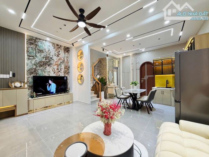 Siêu Phẩm - Nhà Đẹp Lê Đức Thọ, Gò Vấp – 5.67x10m, 1 Trệt 1 Lầu, Full nội thất – Giá Tốt - 1