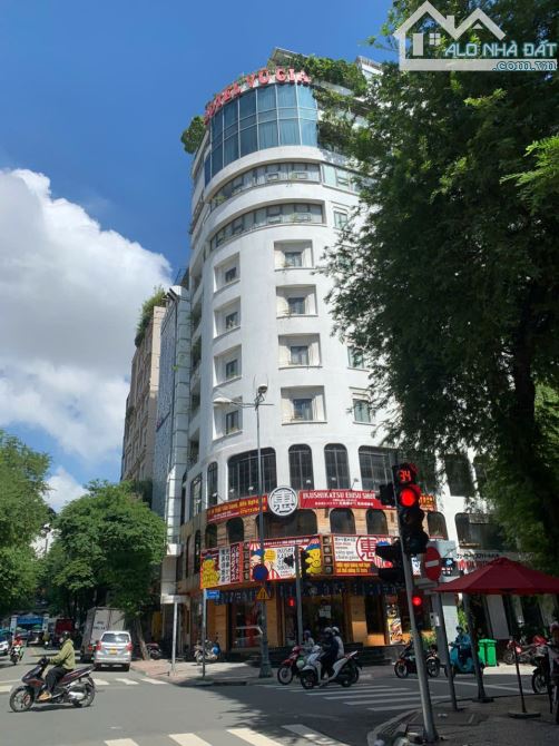 Hiếm lắm luôn! Bán mặt tiền Lý Tự Trọng. P. Bến Thành. Q1. 4*17m. 4 tầng. 30 tỷ. HĐT 80tr - 1