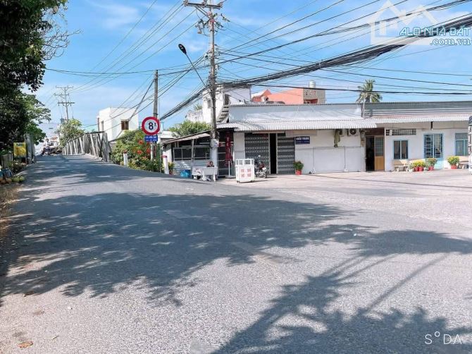 Bán 4000m² đất cách UBND Phường Long Tuyền 1km - giá 6,8ty - 1
