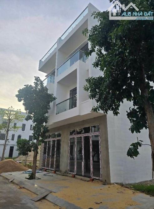 Bán nhà khu chợ góc Đại Phú Gia giá 3.5 tỷ thương lượng - 1