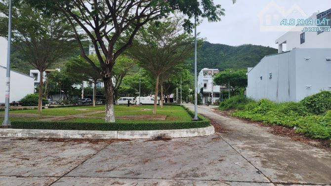 BÁN ĐẤT TÁI ĐỊNH CƯ HÒN RỚ 2, PHƯỚC ĐỒNG NHÁNH SÔNG THOÁNG MÁT GẦN CÔNG VIÊN ĐƯỜNG Ô TÔ - 1