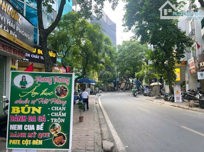 BÁN ĐẤT TẶNG NHÀ MẶT PHỐ BA ĐÌNH 45 TỶ DT 120M2 MT 7M 2T VỈA HÈ  Ô TÔ TRÁNH KINH DOANH XÂY - 1