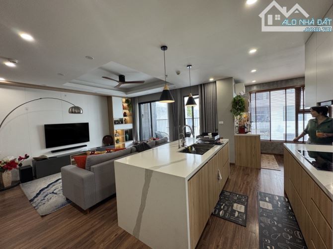 Bán Căn Hộ Chelsea Residence DT 107m 3PN Full NT Tầng Trung, Hướng ĐN 10 tỷ - 1